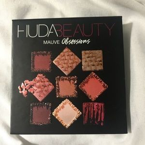 Huda beauty pallet